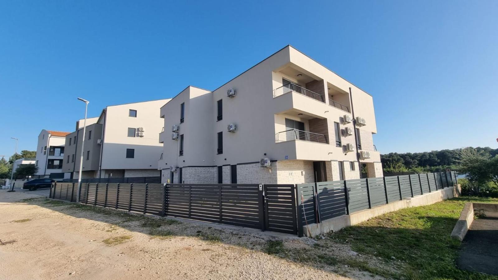 Ferienwohnung Penthouse Sunset Medulin Exterior foto